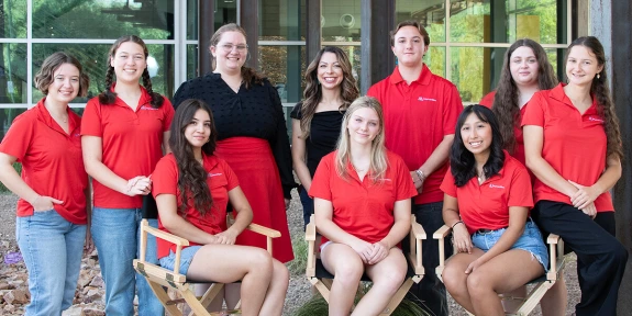 Group photo of peer mentors and advisors